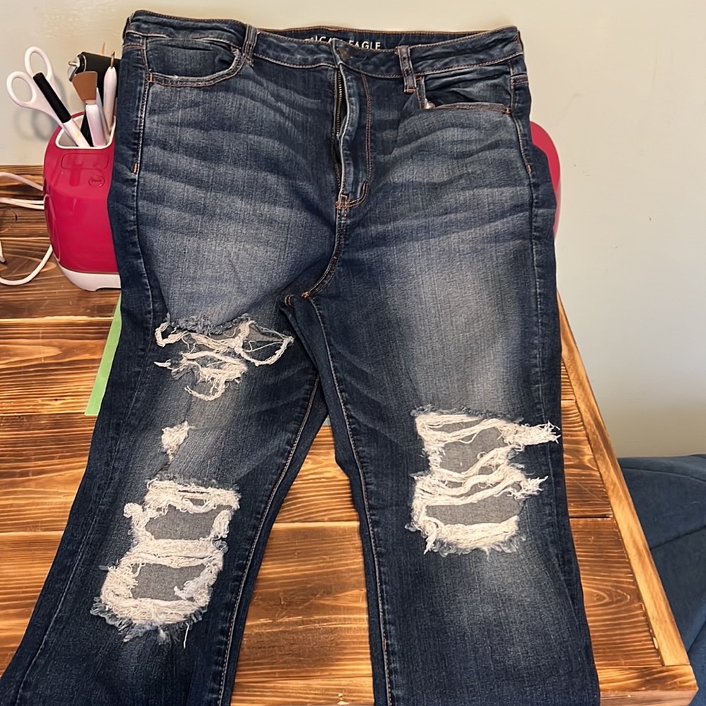 16. American Eagle distressed skinny jeans. Dark wash. EUC.